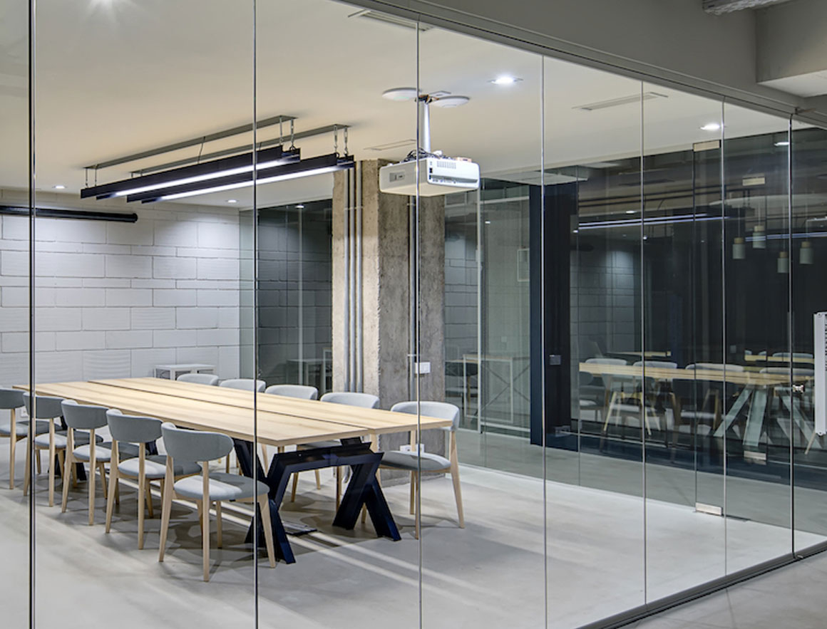Frameless Glass Conference Room in nj
